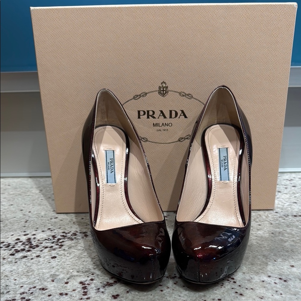 Prada Women's Black Pumps